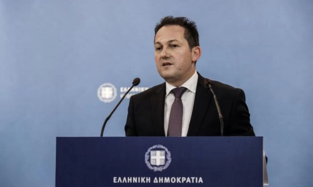 Πέτσας για κορονοϊό: Από το Μάιο η σταδιακή, μακρόσυρτη άρση των μέτρων